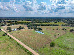 Roznov Rd, Fayetteville, TX 78940