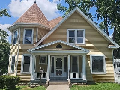 202 E 8th St, Mount Carmel, IL, 62863