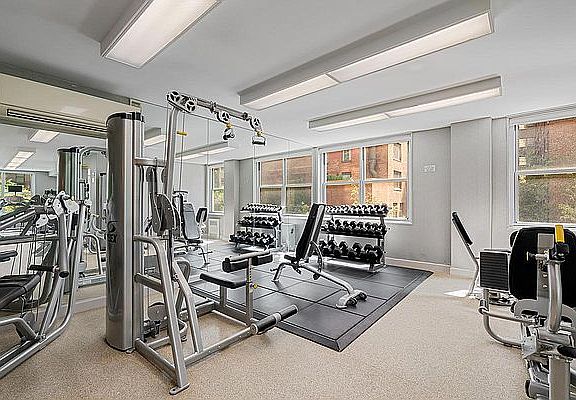 5th image of 300 E 56th St APT 24E