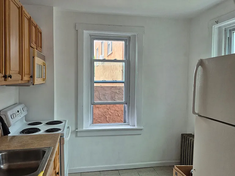 8 E Ridge Rd — Photo 8