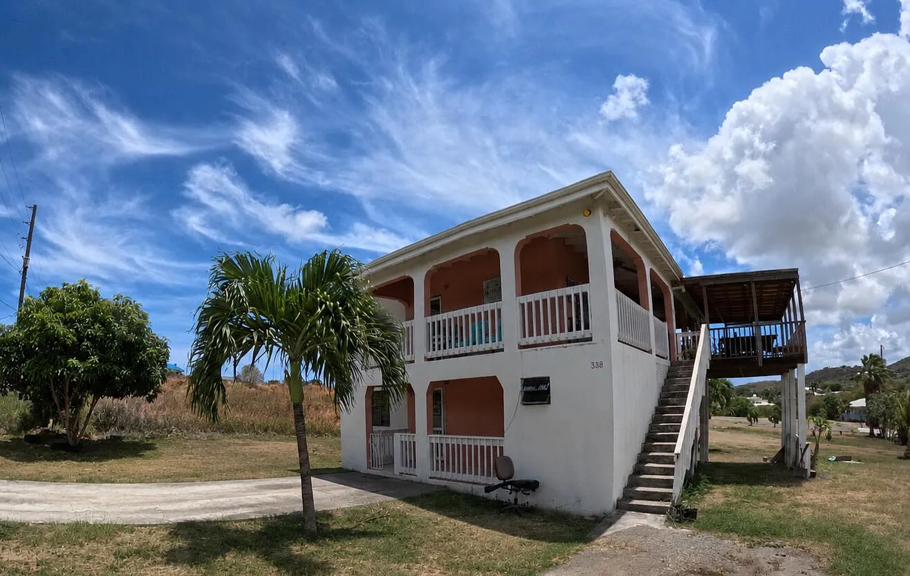 2 bed, $2,250 — Photo 1