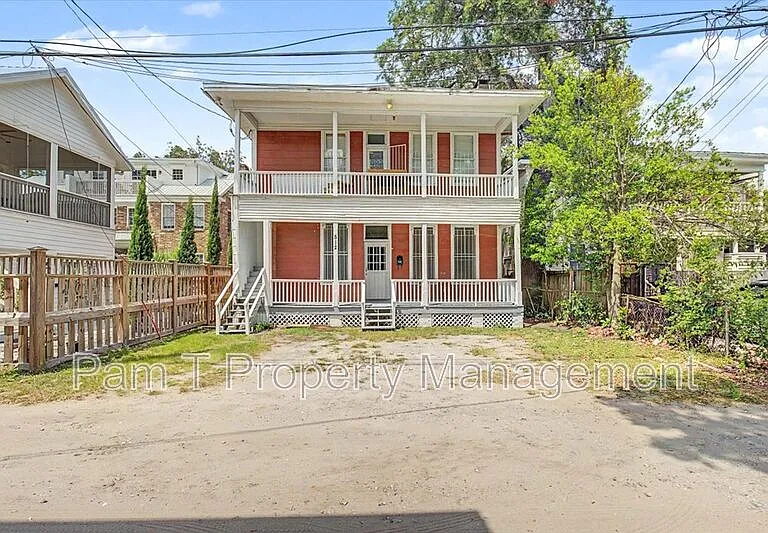 512 E Waldburg Ln — Photo 2