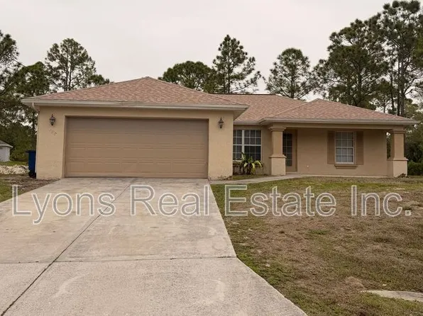 208 Homewood Ave S, Lehigh Acres, FL 33974
