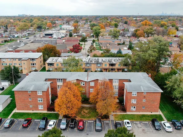 10767 S Pulaski Rd APT 1, Chicago, IL 60655