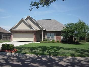 1st image of 43084 Sycamore Bend Ave