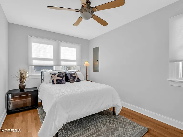 18 Meadow Ave — Photo 14