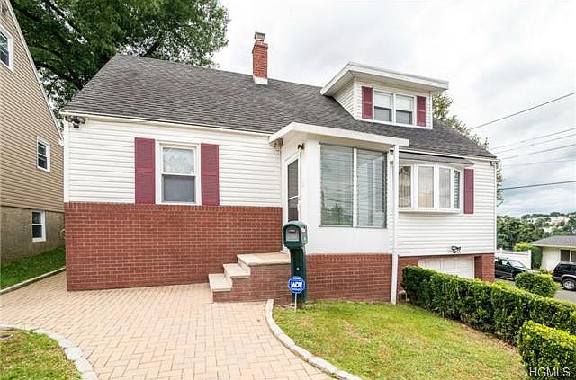 1st image of 18 Fortfield Ave