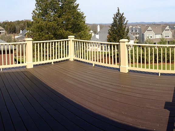 Large upstairs balcony