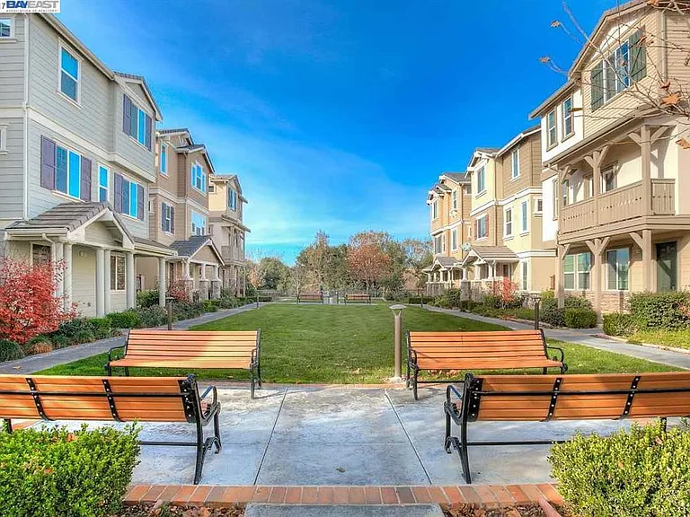 Exterior greenbelt