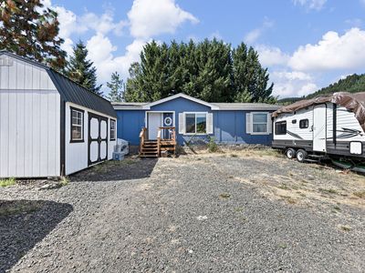 548 Locust Ct, Yoncalla, OR, 97499