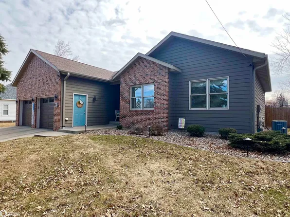 801 S 5th Ave W, Newton, IA 50208