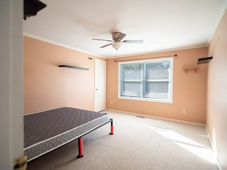 400 Brent Pl — Photo 18