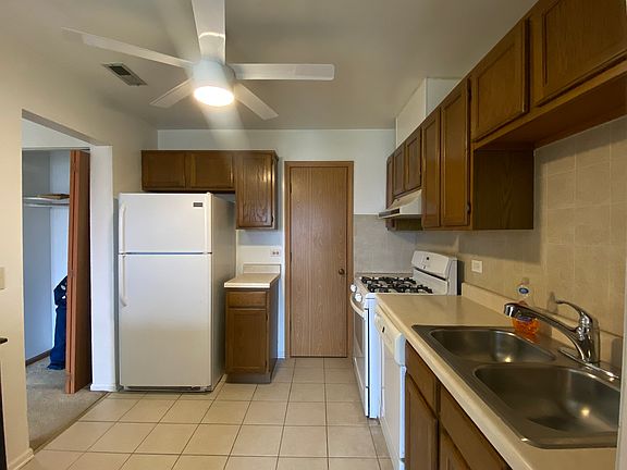 4th image of 1219 Williamsport Dr #28-3