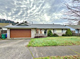 9834 SE Clinton St, Portland, OR 97266