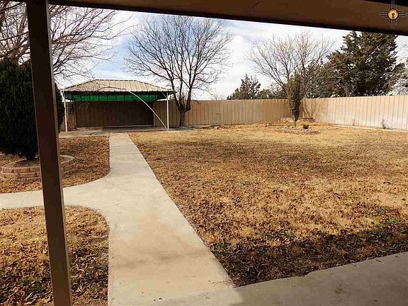 2nd image of 7411 N Piedras Dr