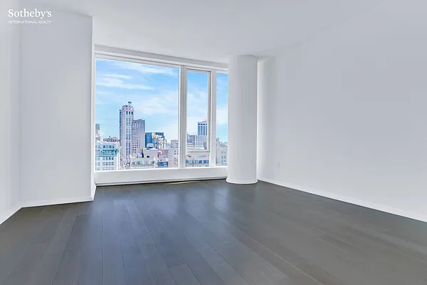 Rented by Sotheby's International Realty | media 31