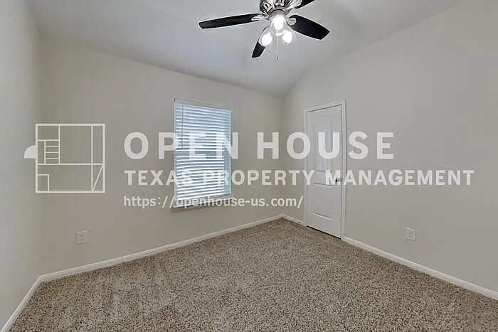 9525 E Woodmark — Photo 11