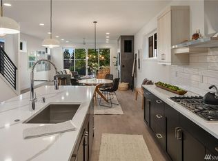 732 4th Ct S, Kirkland, WA 98033