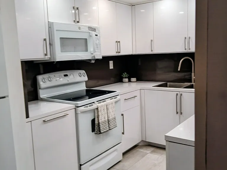 6463 La Costa Dr #301 — Photo 2