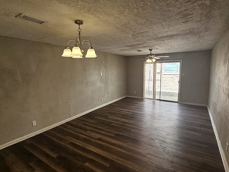 5458 Osprey Dr — Photo 13