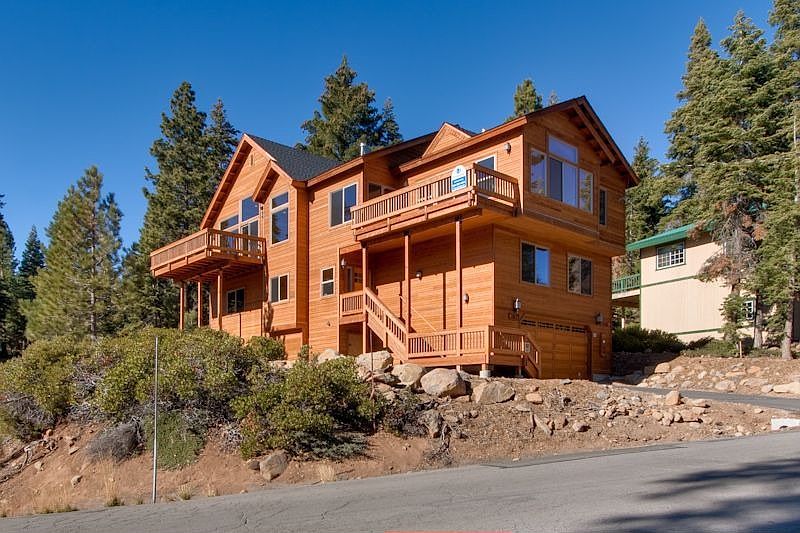 1st image of 3675 Lacrosse Dr