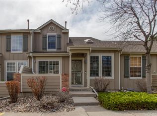 917 S Evanston Cir, Aurora, CO 80012