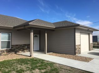 413 W Iron St, Russell, KS 67665