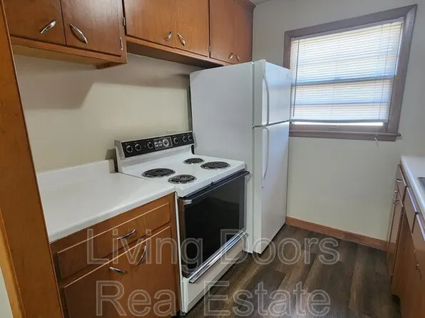 1027 Garfield St #5, Lincoln, NE 68502