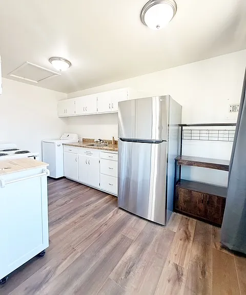 3328 Halverson Ave — Photo 7