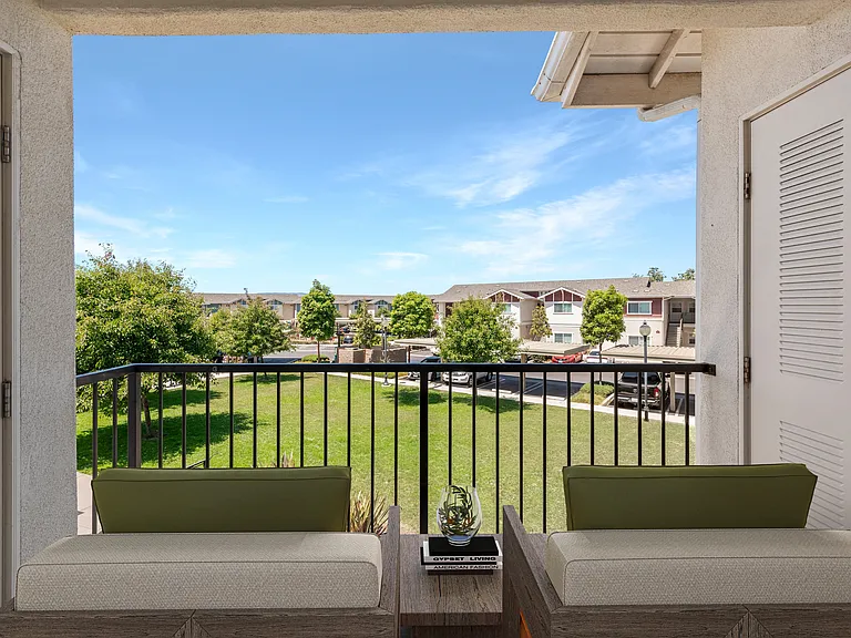 Siena Apartments — Photo 11