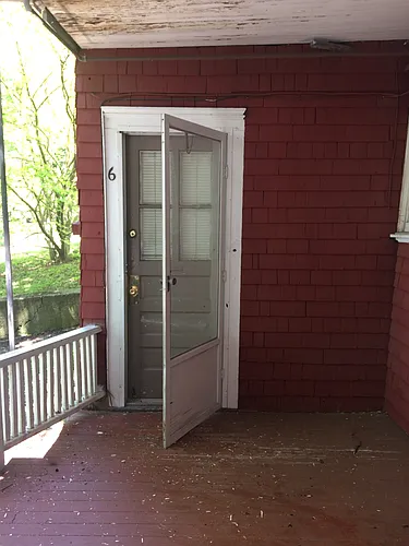114 Eddy St Photo 1