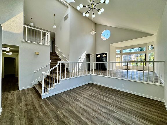 2nd image of 20895 Jollyman Ln