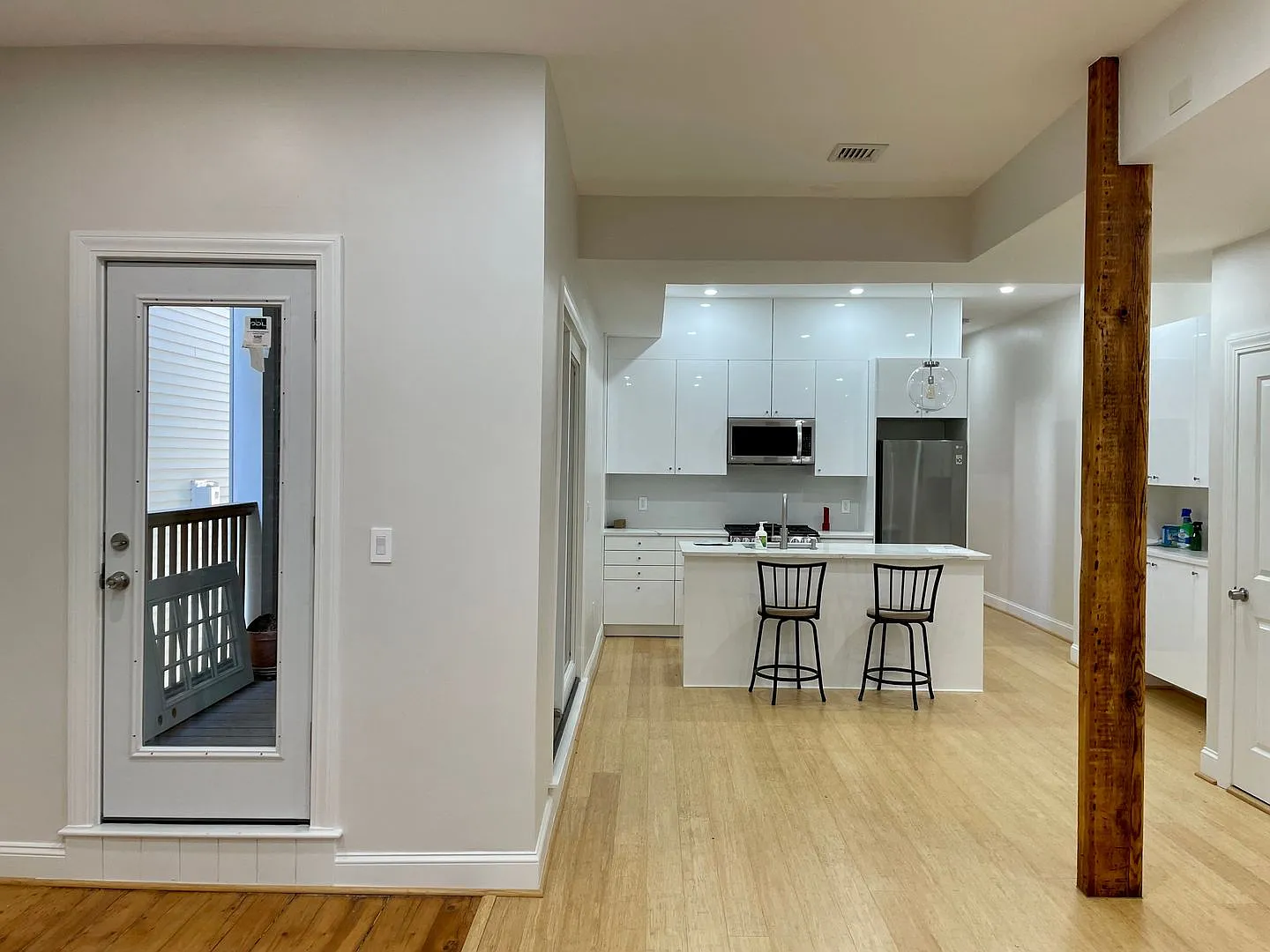 Great 2 Bedroom 2 Bath available 09/01/2026 — Photo 1