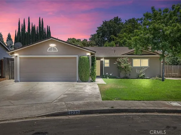 1233 Cindy Ct, Oakdale, CA 95361