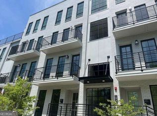 990 Bibbs Cir NW #32, Atlanta, GA
