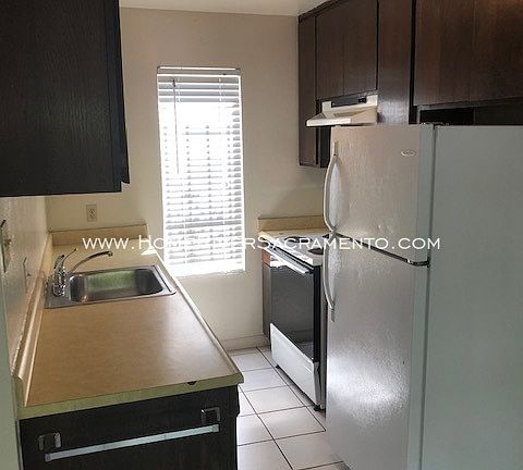 5th image of 1710 G St APT 9
