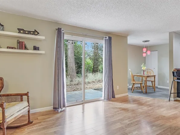4601 SW 320th Street #D3, Federal Way, WA 98023