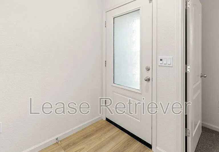 3461 Sina Ct — Photo 9