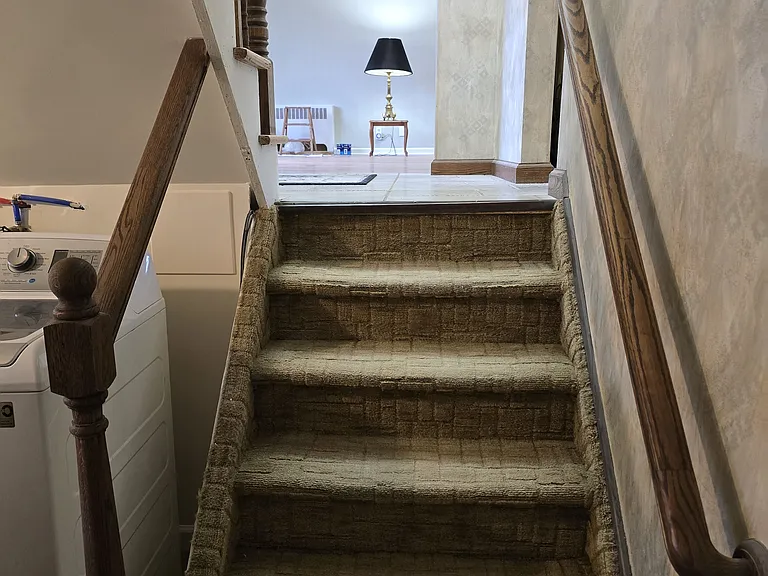 1 Rosewood Dr — Photo 14