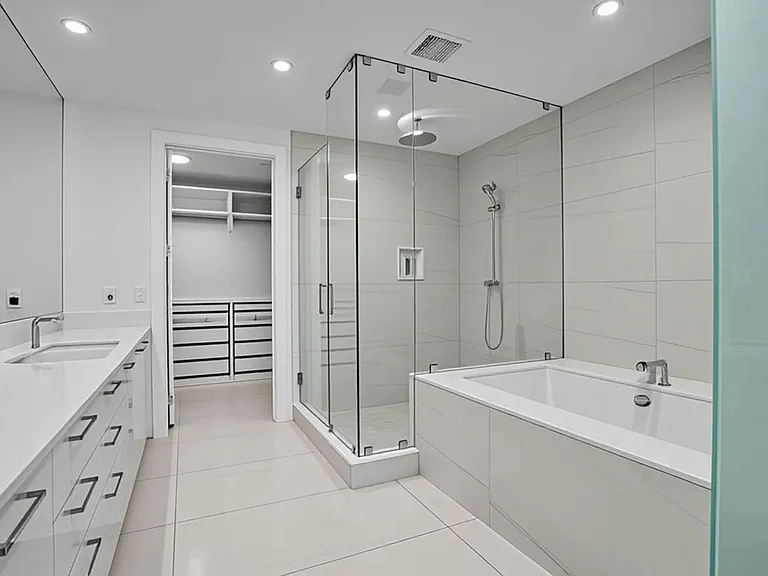 153 N Seabreeze Blvd #1601 — Photo 25