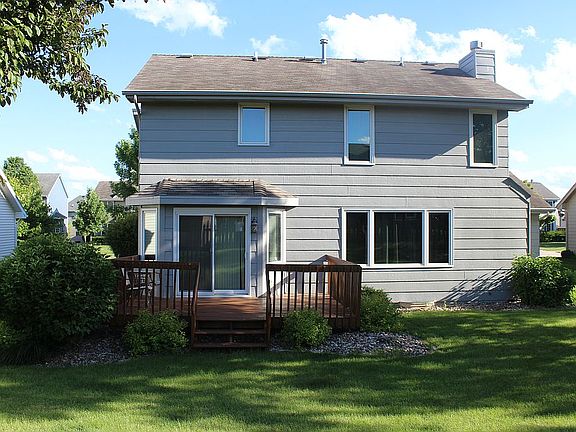 2nd image of 7127 Dakota Dr