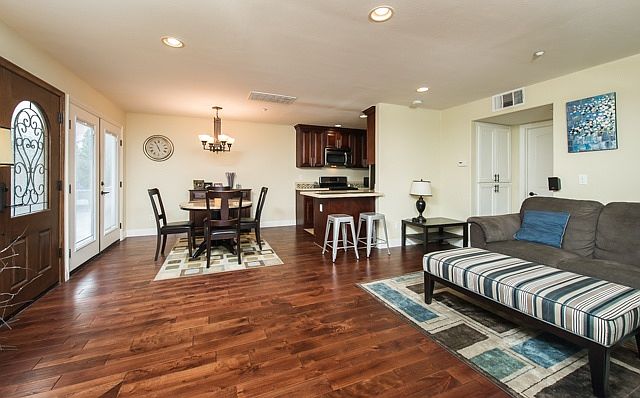 1st image of 4220 Fair Ave APT 105
