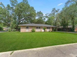 9201 Kingcrest Pkwy, Baton Rouge, LA 70810