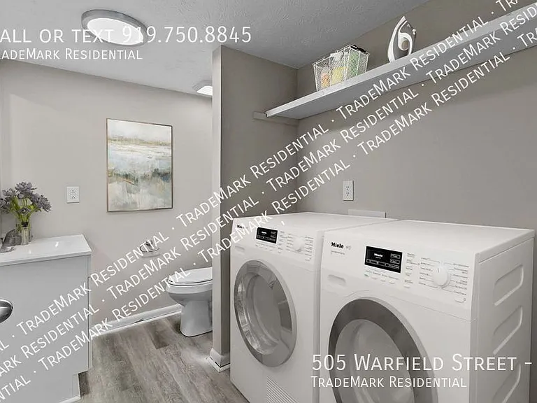 505 Warfield St #D — Photo 10