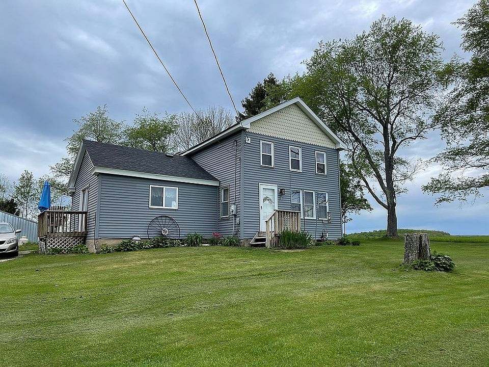 2600 sq ft on 3 acres 