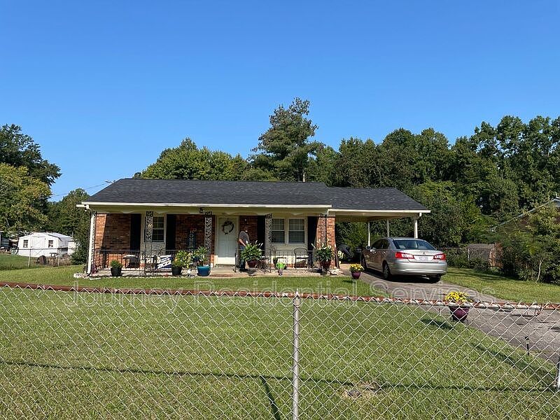 1st image of 1522 Ballymena Dr