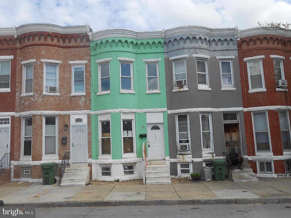 2nd image of 2041 N Fulton Ave