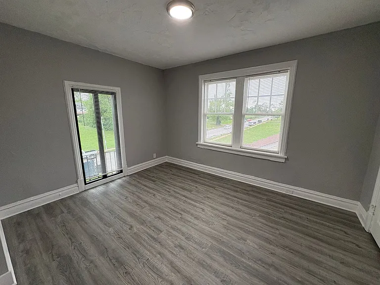 5345 Cabanne Ave — Photo 74