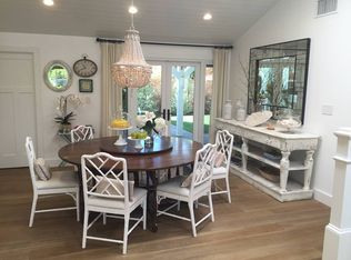 447 Ogle Cir, Costa Mesa, CA 92627