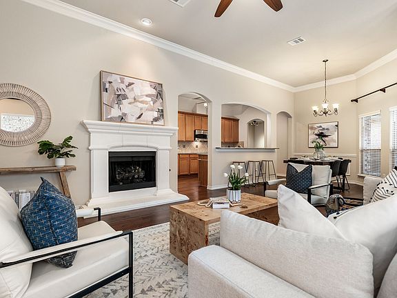 3rd image of 10004 Bell Rock Rd